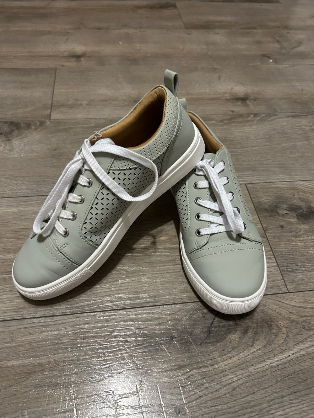 DV Mint Green/Grayish